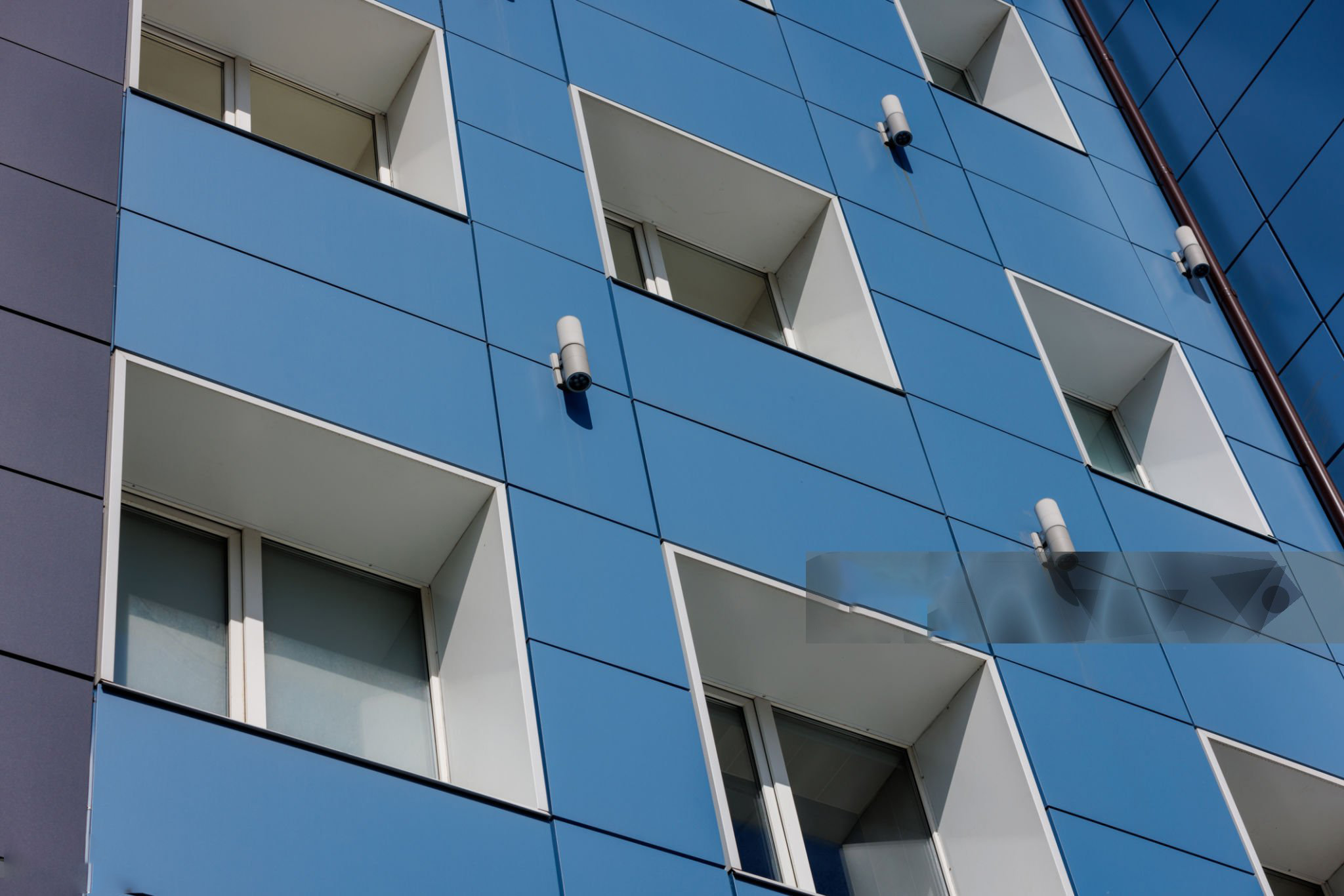 شتر المنيوم